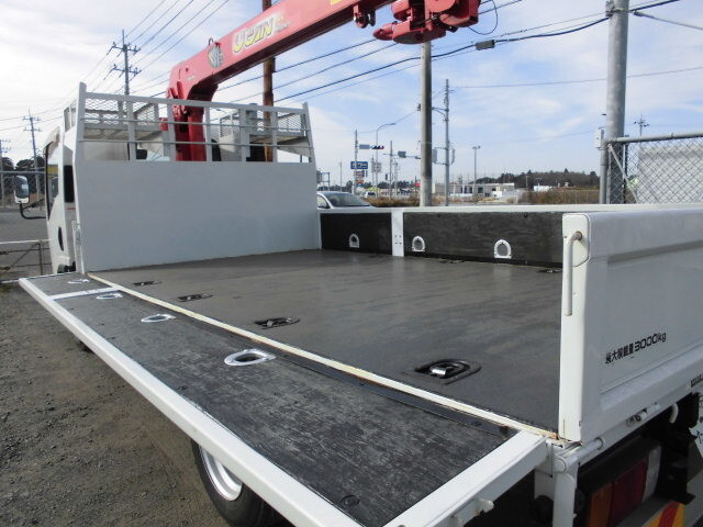 いすゞエルフクレーン4段小型（2t・3t）[写真16]