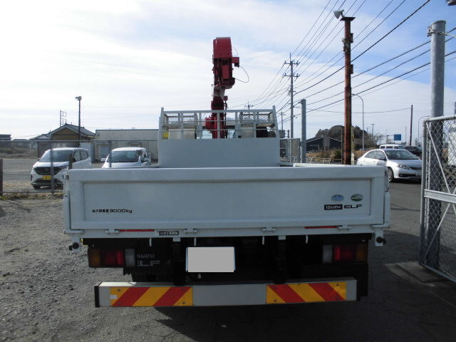 いすゞエルフクレーン4段小型（2t・3t）[写真02]
