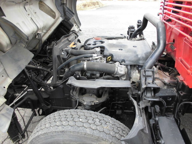 いすゞエルフクレーン4段小型（2t・3t）[写真24]