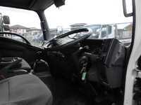 いすゞエルフクレーン4段小型（2t・3t）[写真35]