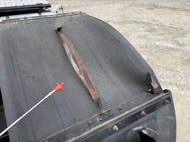 UDトラックスクオントレーラーヘッド（トラクターヘッド）大型（10t）[写真39]