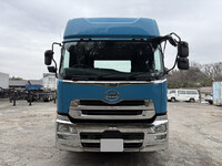 UDトラックスクオントレーラーヘッド（トラクターヘッド）大型（10t）[写真05]