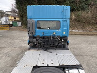 UDトラックスクオントレーラーヘッド（トラクターヘッド）大型（10t）[写真10]