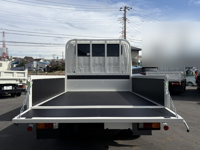 トヨタトヨエースダブルキャブ（Wキャブ）小型（2t・3t）[写真09]