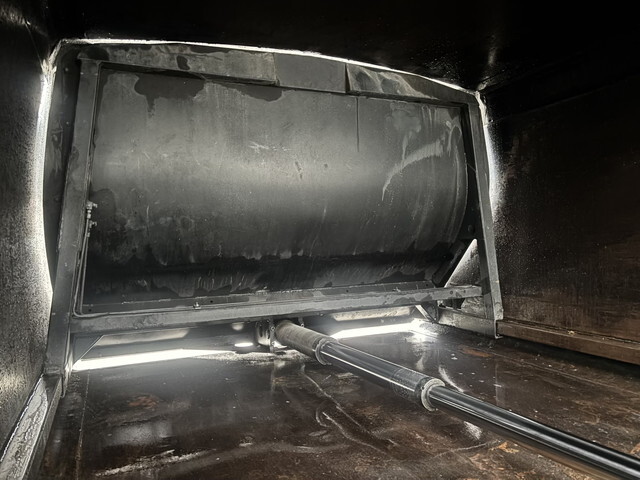 いすゞエルフパッカー車（塵芥車）小型（2t・3t）[写真18]