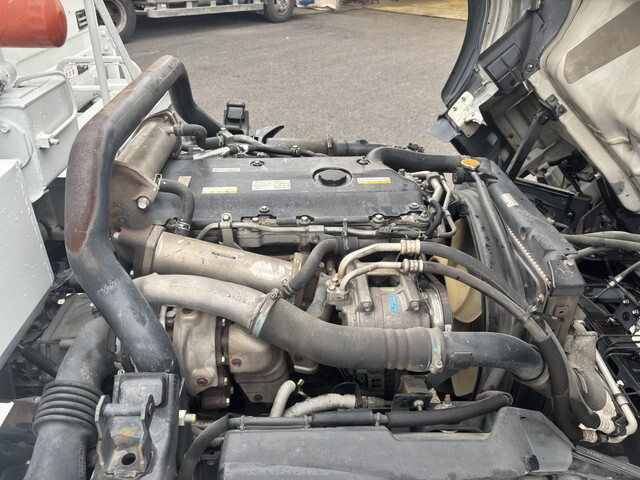 いすゞエルフパッカー車（塵芥車）小型（2t・3t）[写真23]