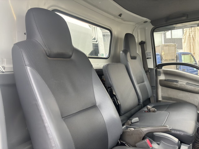 いすゞエルフパッカー車（塵芥車）小型（2t・3t）[写真30]