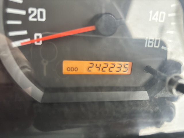 いすゞエルフパッカー車（塵芥車）小型（2t・3t）[写真32]