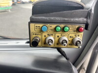 いすゞエルフパッカー車（塵芥車）小型（2t・3t）[写真34]