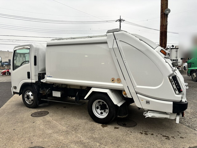 いすゞエルフパッカー車（塵芥車）小型（2t・3t）[写真06]