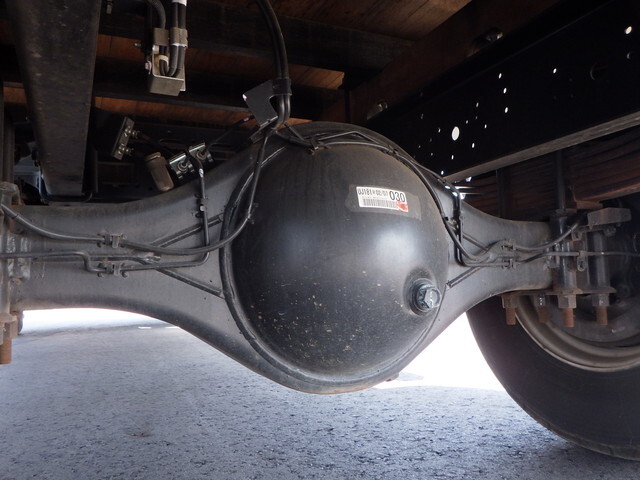 いすゞフォワードクレーン4段中型（4t）[写真11]