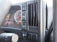 いすゞフォワードクレーン4段中型（4t）[写真18]