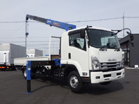 いすゞフォワードクレーン4段中型（4t）[写真01]