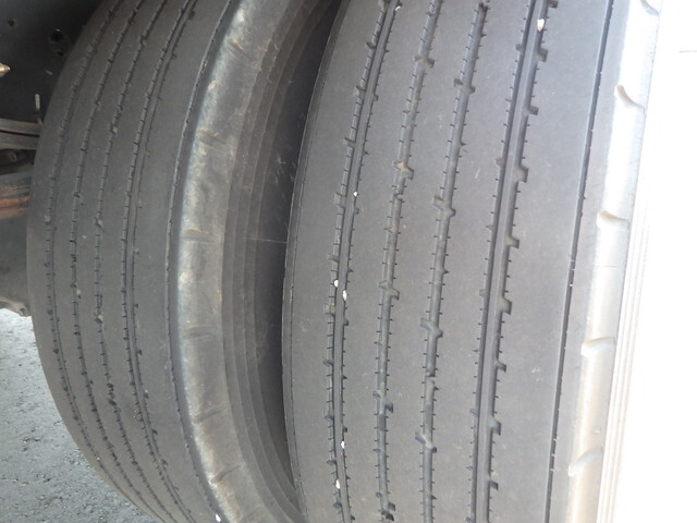 いすゞフォワードクレーン4段中型（4t）[写真25]