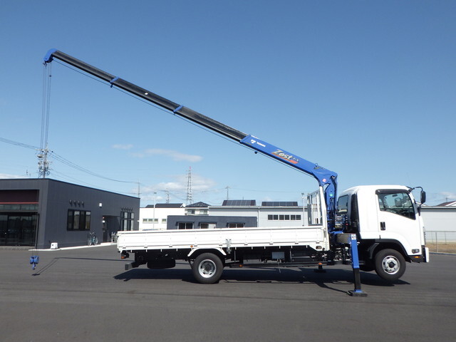 いすゞフォワードクレーン4段中型（4t）[写真35]