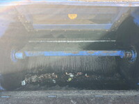 いすゞエルフパッカー車（塵芥車）小型（2t・3t）[写真16]