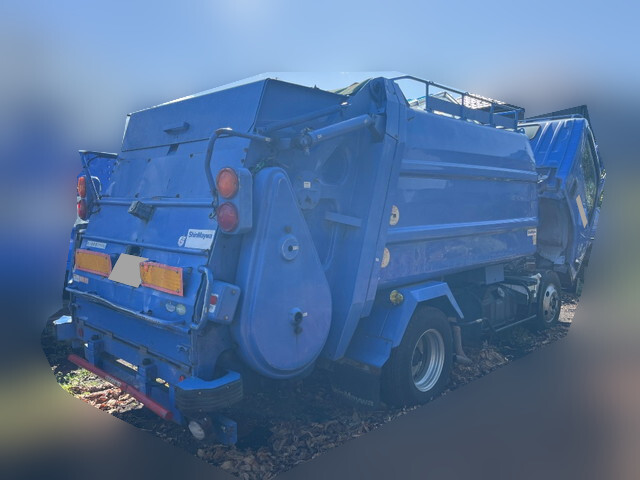 いすゞエルフパッカー車（塵芥車）小型（2t・3t）[写真02]