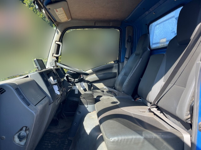 いすゞエルフパッカー車（塵芥車）小型（2t・3t）[写真30]