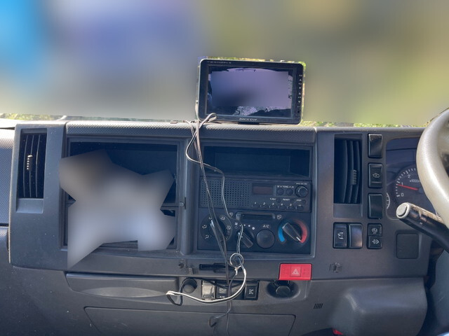 いすゞエルフパッカー車（塵芥車）小型（2t・3t）[写真36]