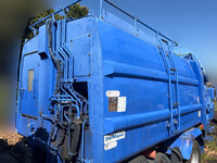 いすゞエルフパッカー車（塵芥車）小型（2t・3t）[写真08]