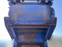 いすゞエルフパッカー車（塵芥車）小型（2t・3t）[写真10]