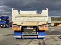 いすゞギガダンプ大型（10t）[写真09]