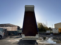 いすゞギガダンプ大型（10t）[写真10]