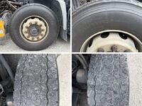 UDトラックスクオントレーラーヘッド（トラクターヘッド）大型（10t）[写真12]