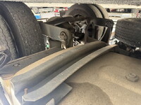 UDトラックスクオントレーラーヘッド（トラクターヘッド）大型（10t）[写真15]