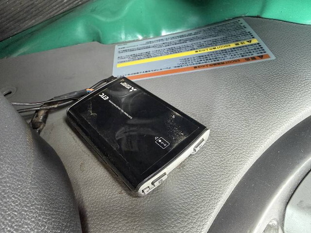 UDトラックスクオントレーラーヘッド（トラクターヘッド）大型（10t）[写真36]