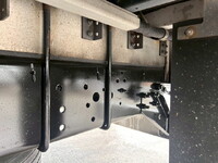 いすゞフォワードアルミウイング中型（4t）[写真36]