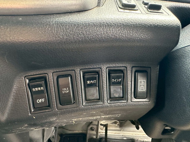 日野レンジャーアルミウイング中型（4t）[写真31]