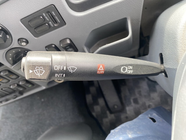 三菱ふそうファイターアルミウイング中型（4t）[写真25]