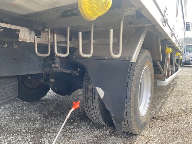 三菱ふそうファイターアルミウイング中型（4t）[写真33]