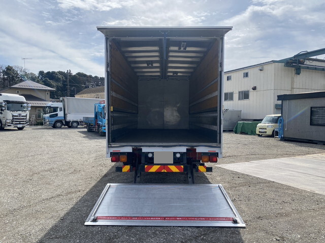 三菱ふそうファイターアルミウイング中型（4t）[写真09]