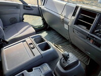 いすゞフォワードアルミウイング増トン（6t・8t）[写真28]