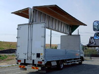 いすゞフォワードアルミウイング増トン（6t・8t）[写真02]