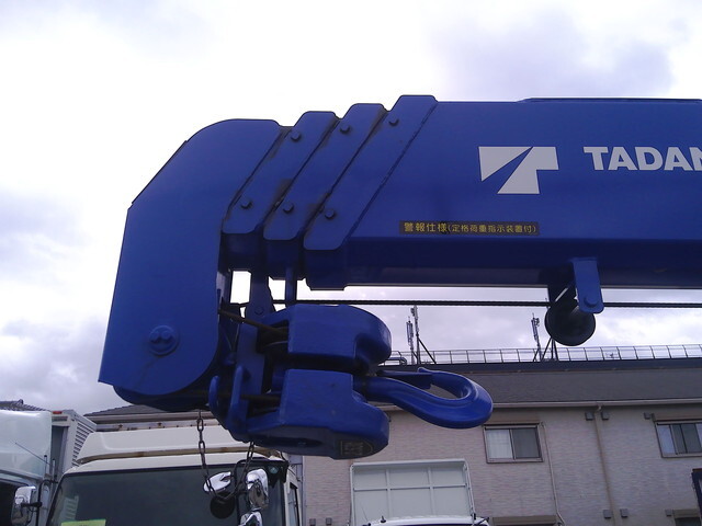 いすゞエルフクレーン4段小型（2t・3t）[写真16]