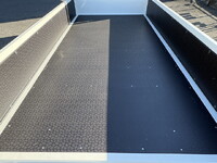 トヨタトヨエース平ボディ小型（2t・3t）[写真13]