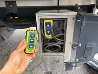 いすゞフォワード冷凍車（冷蔵車）中型（4t）[写真12]