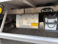 いすゞフォワード冷凍車（冷蔵車）中型（4t）[写真17]