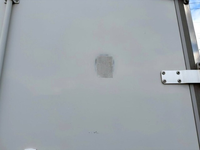 いすゞフォワード冷凍車（冷蔵車）中型（4t）[写真20]