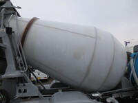 日野レンジャーミキサー車（コンクリートミキサー）増トン（6t・8t）[写真11]