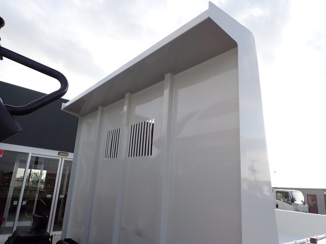 いすゞフォワードダンプ中型（4t）[写真15]