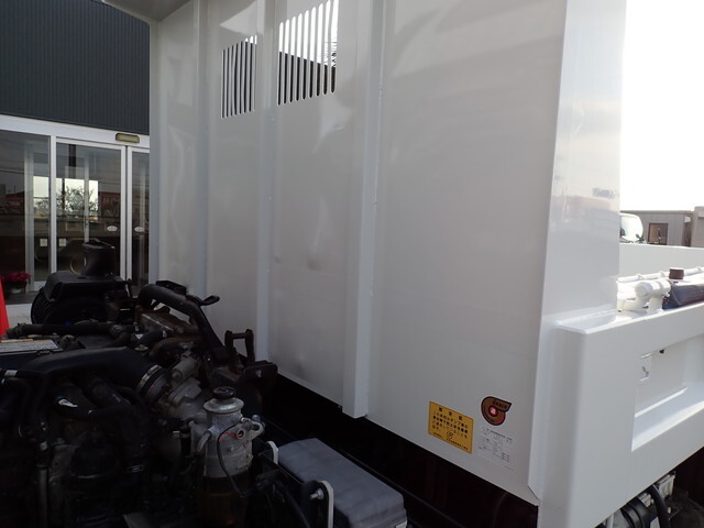 いすゞフォワードダンプ中型（4t）[写真16]