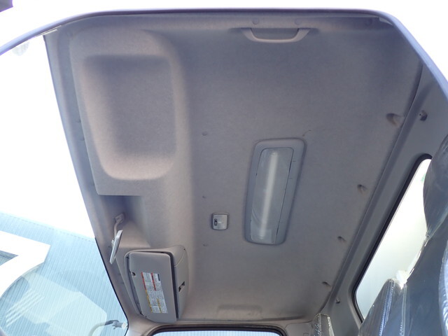 いすゞフォワードダンプ中型（4t）[写真31]