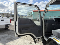 マツダタイタンクレーン3段小型（2t・3t）[写真11]