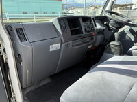 マツダタイタンクレーン3段小型（2t・3t）[写真12]