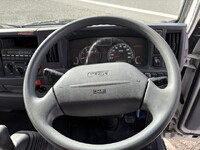 マツダタイタンクレーン3段小型（2t・3t）[写真22]