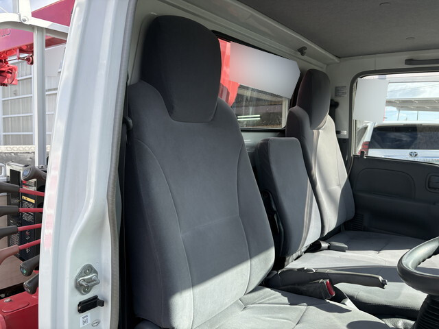 マツダタイタンクレーン3段小型（2t・3t）[写真07]